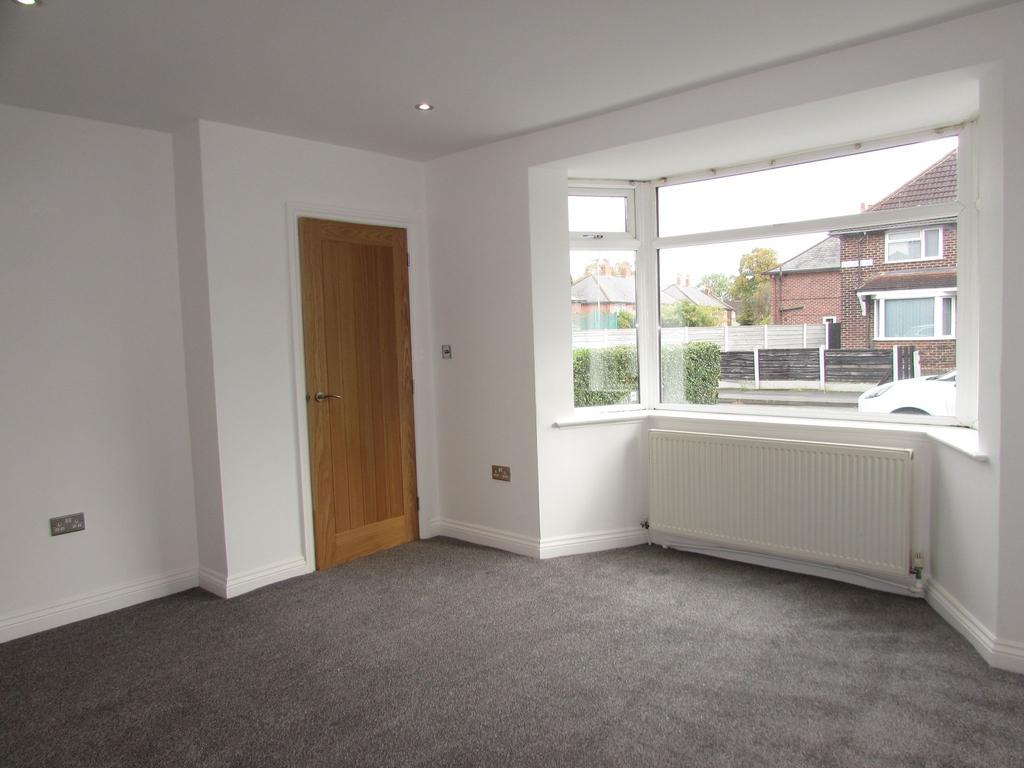 Croftlands Road, Crossacres, Wythenshawe, M22 3 bed terraced house for sale £240,000