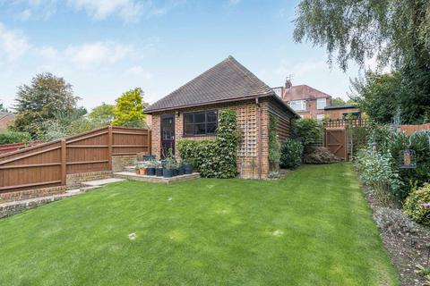 15 Copperfields, High Wycombe, HP12 4AN