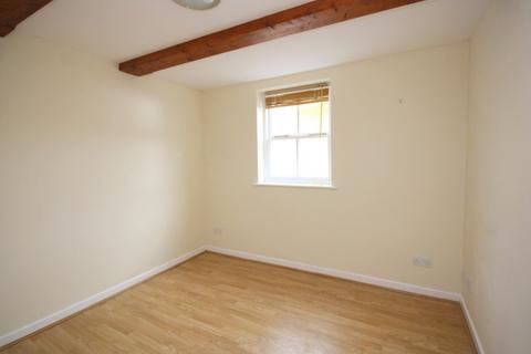 1 bedroom flat to rent, Station Road, Blackwell, Bromsgrove, Worcestershire, B60