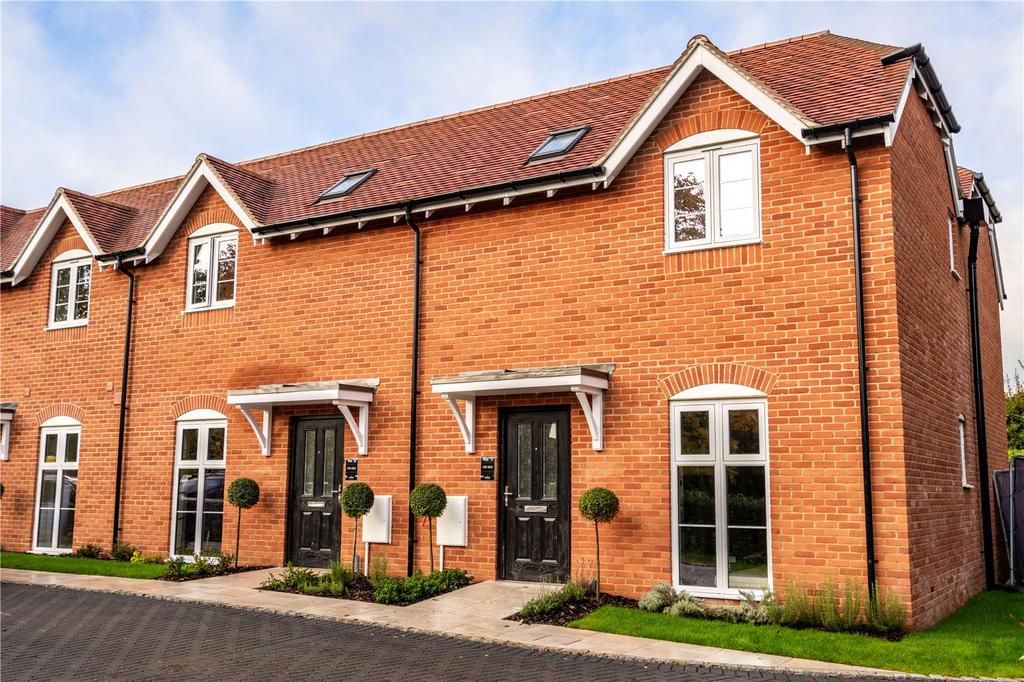 Winkfield Manor, Forest Road, Ascot... 3 bed mews £695,000