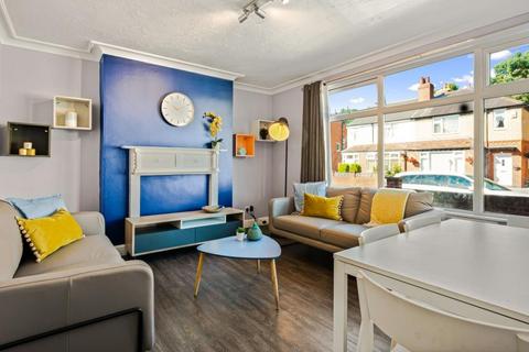 ESTCOURT TERRACE, Leeds