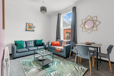 5 bedroom flat to rent, OTLEY ROAD, Leeds