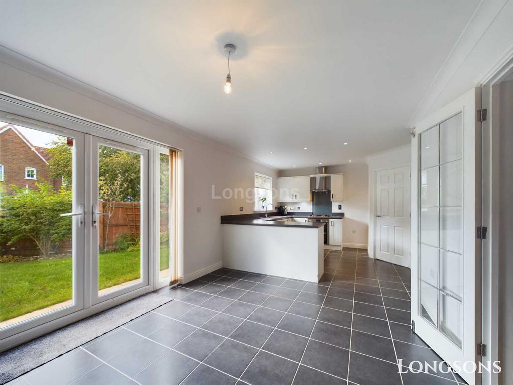 Eastern Road, Watton 4 bed detached house for sale £345,000
