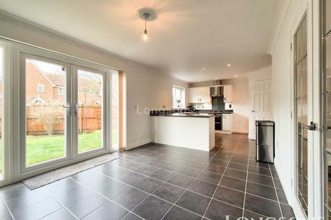 4 bedroom detached house for sale, Eastern Road, Watton
