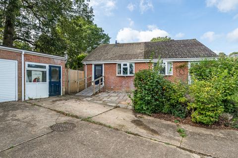 2 bedroom bungalow for sale, Dudley Close, Whitehill, Hampshire, GU35