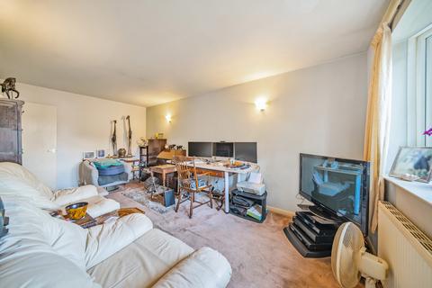22 Dudley Close, Whitehill, Bordon, GU35 9PY