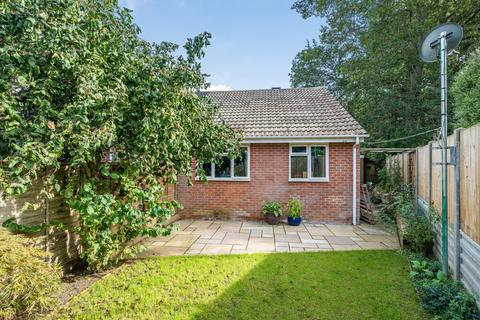 22 Dudley Close, Whitehill, Bordon, GU35 9PY