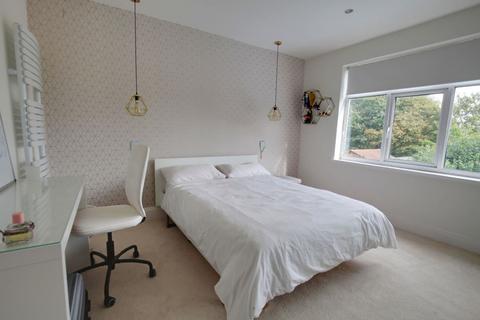 171 Gorseway, Romford, RM7 0SA