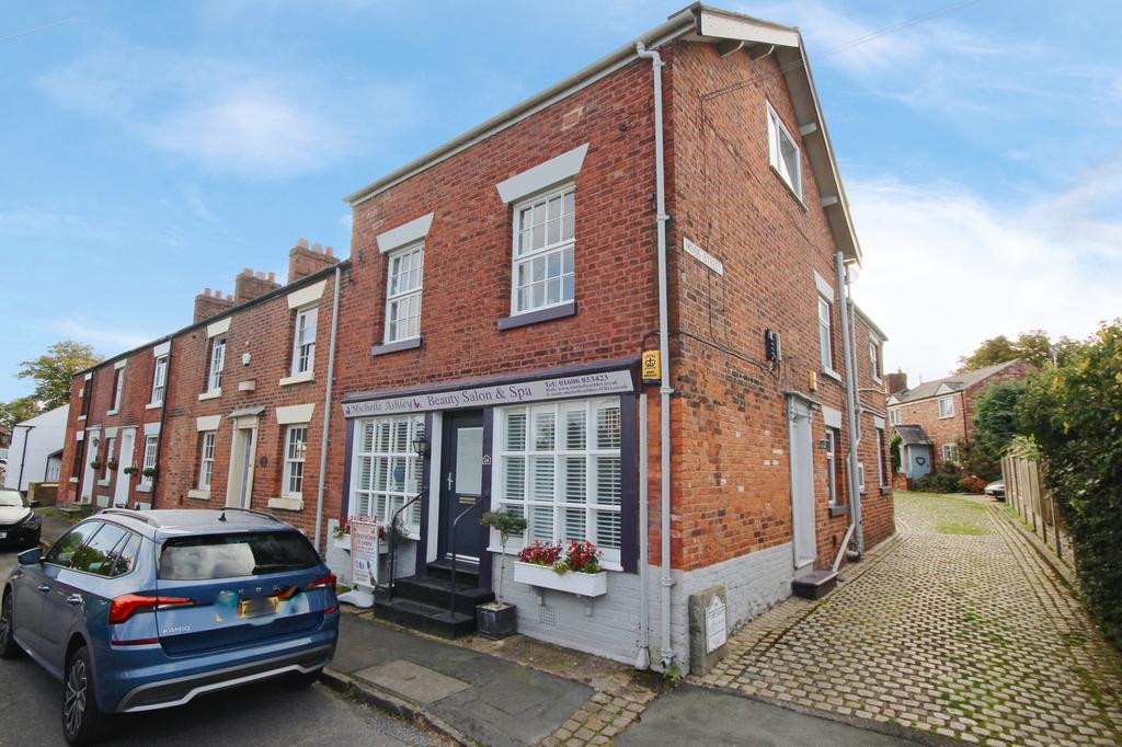 Church Street, Weaverham, Cheshire, CW8 2 bed for sale £