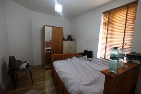 370 Downham Way, Bromley, BR1 5NR