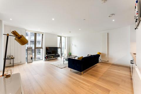 1 bedroom apartment for sale, Commodore House, Royal Wharf, London, E16