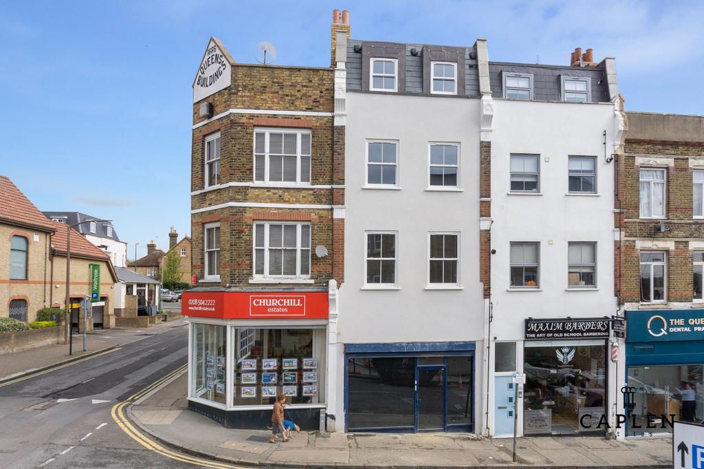 Queens Road, Buckhurst Hill, IG9 Retail property (high street) £2,000,000