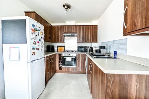 5 Morse Road, Norton Fitzwarren, Taunton, TA2 6BU