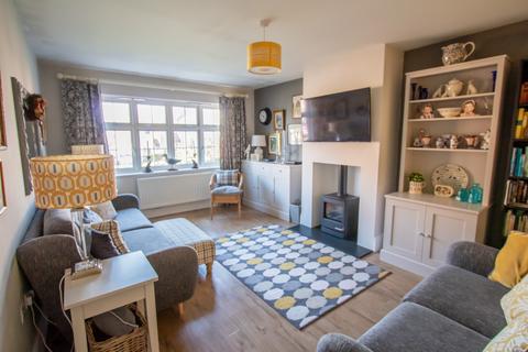 11 Abbott Close, Ottery St Mary, EX11 1FH