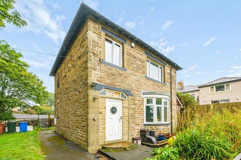 3 bedroom detached house for sale, Shortbank Road, Skipton, North Yorkshire, BD23