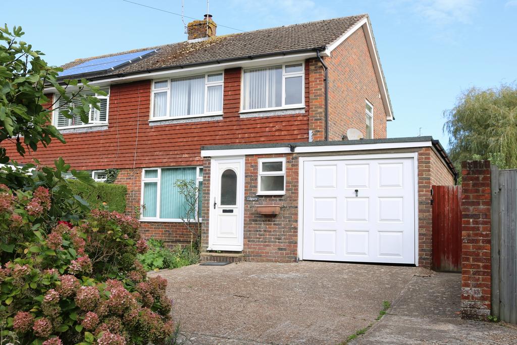 London Lane, Cuckfield, RH17 3 bed house for sale £500,000