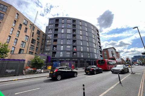 Shop to rent, London Road, Croydon