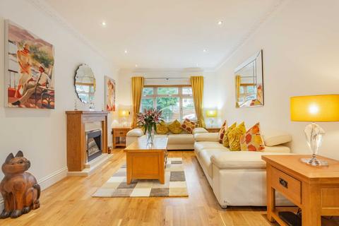 46 Caldicot Road, Portskewett, Caldicot, NP26 5SH