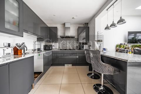 6 Lionel Road, London, SE9 6DQ