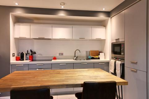 undefined, Apt 3.02 :: Ice Plant