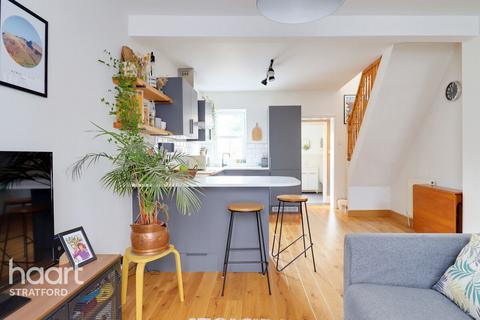8 Martha Road, London, E15 4NP