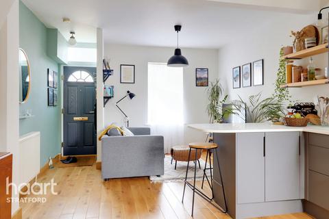 8 Martha Road, London, E15 4NP