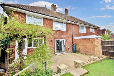 14 Rydes Close, Woking, GU22 9JJ