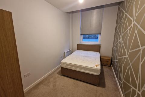 2 bedroom flat to rent, Tate House, 5-7 New York Road, Leeds, West Yorkshire, LS2