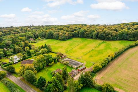 5 bedroom equestrian property for sale, Rignall Road, Great Missenden, Buckinghamshire, HP16