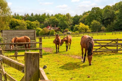 5 bedroom equestrian property for sale, Rignall Road, Great Missenden, Buckinghamshire, HP16