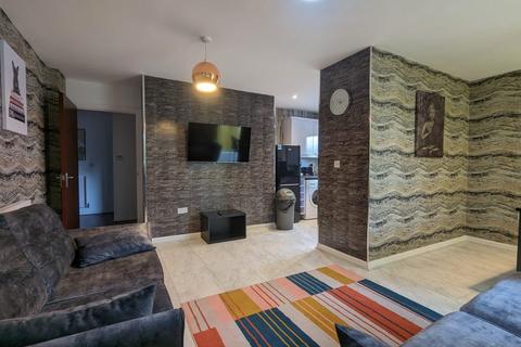 2 bedroom flat for sale, Copper Place, Manchester, Greater Manchester, M14