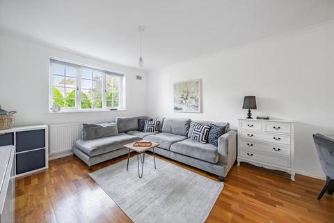 14 Reed Close, London, SE12 8UD