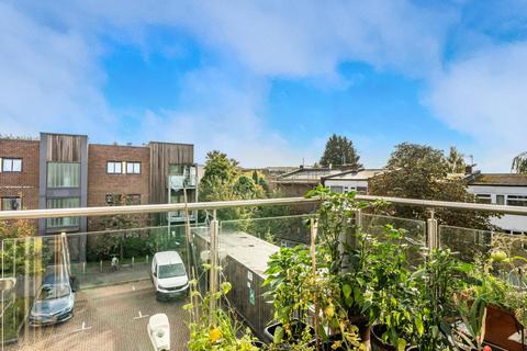 2 bedroom flat for sale - Headington,  Oxford,  OX3