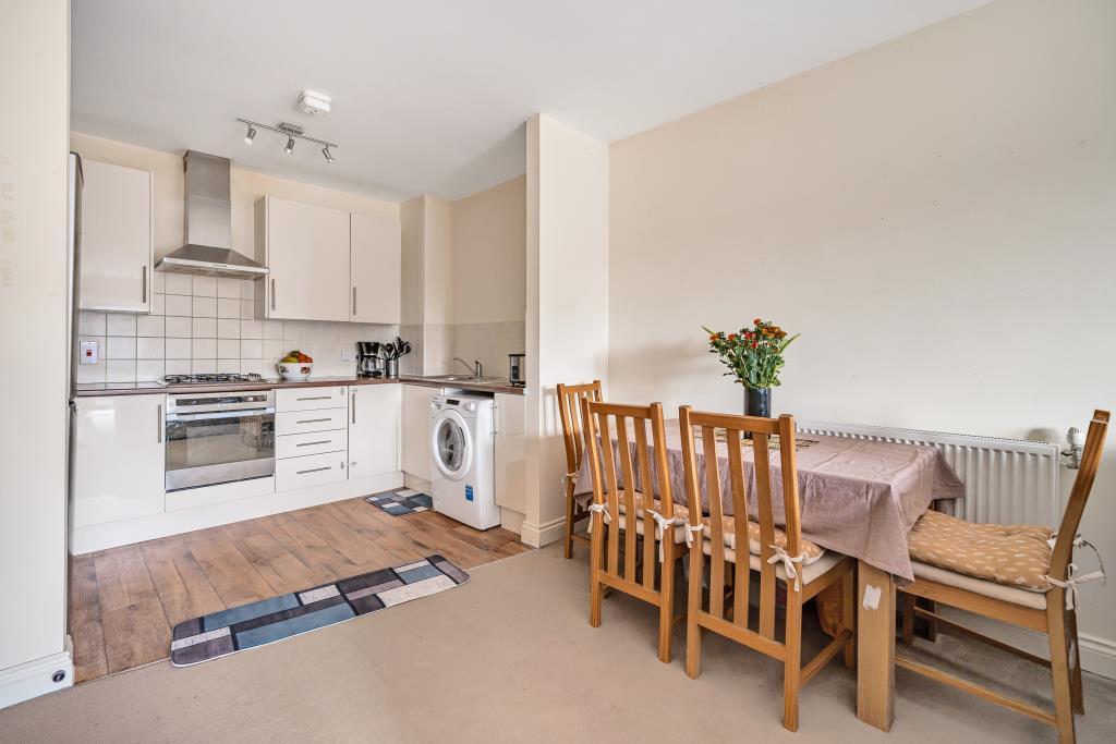 Kitchen / Dining