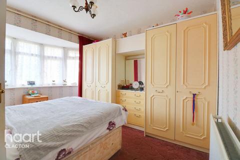 2 bedroom bungalow for sale, Fleetwood Avenue, Clacton-On-Sea
