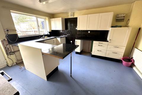 2 bedroom semi-detached house for sale, Short Street, Stapenhill, Burton-on-Trent, DE15