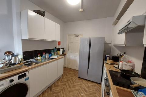 171 Gulson Road, Coventry, CV1 2HZ