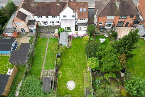 5 bedroom end of terrace house for sale, Barbara Avenue, Leicester