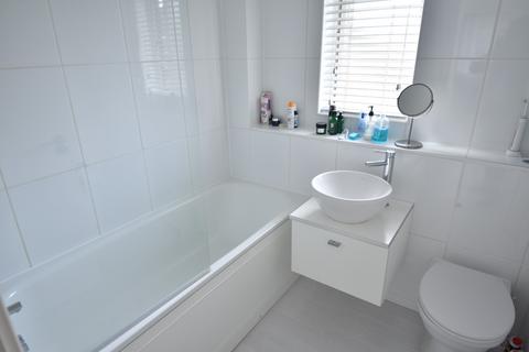 23 Blaydon Road, Luton, LU2 0RP
