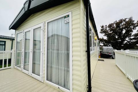 2 bedroom static caravan for sale, Perowne Way Sandown