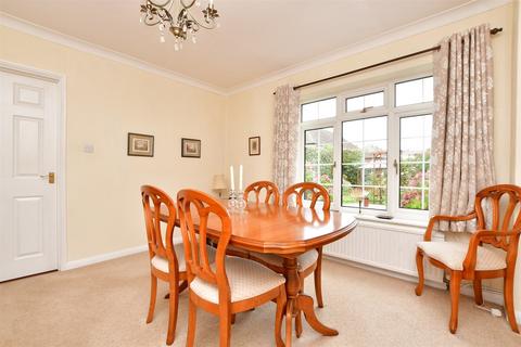 1 Birchfield Close, Maidstone, ME15 9YX