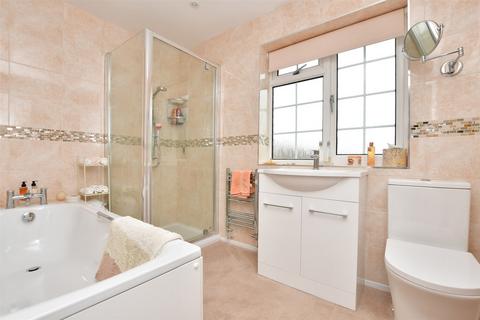 1 Birchfield Close, Maidstone, ME15 9YX