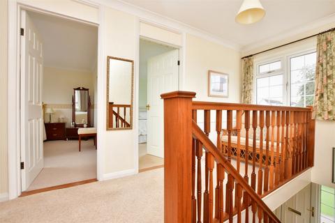 1 Birchfield Close, Maidstone, ME15 9YX