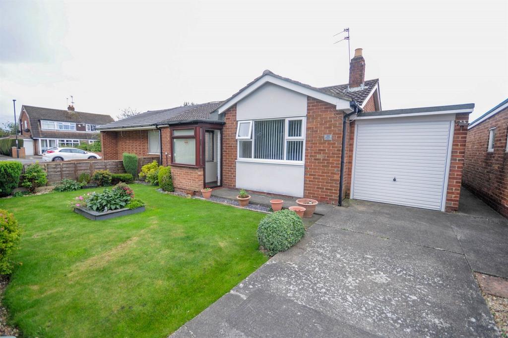 Cresswell Drive, Red House Farm 2 bed bungalow £185,000