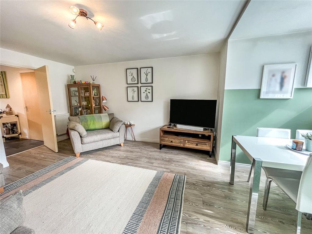 Highmarsh Crescent, West Didsbury, Manchester, M20 3 bed semidetached