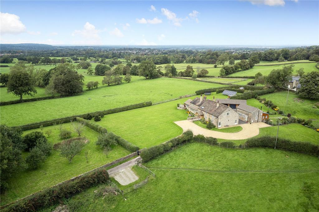 Kerridge Road, Rainow, Macclesfield, Cheshire, SK10 6 bed detached