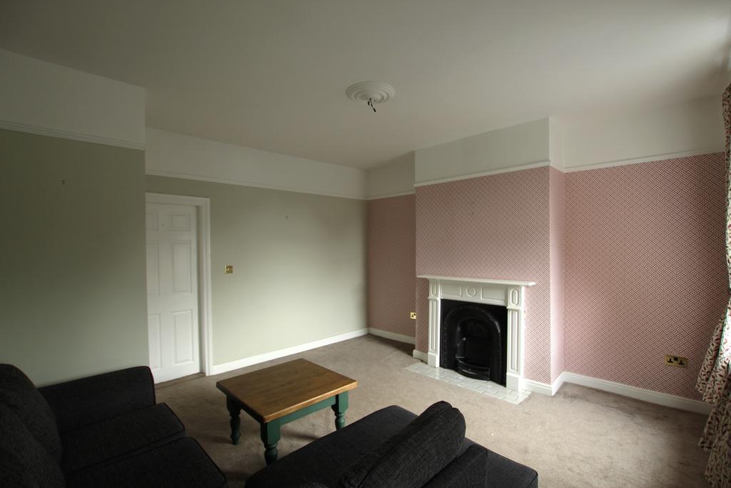 Unity Street, Carlton, WF3 2 bed terraced house £795 pcm (£183 pw)