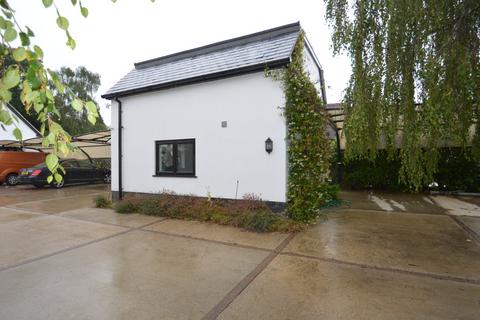 1 bedroom house to rent, Green Road, Egham, Surrey, TW20