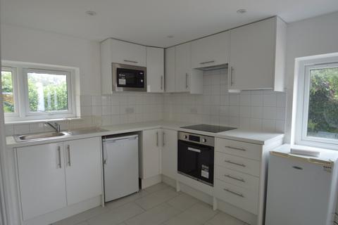 1 bedroom house to rent, Green Road, Egham, Surrey, TW20