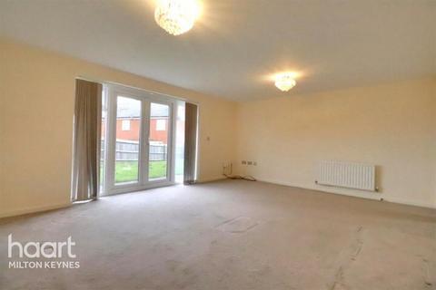 5 bedroom detached house to rent, Larner Close, Newton Leys